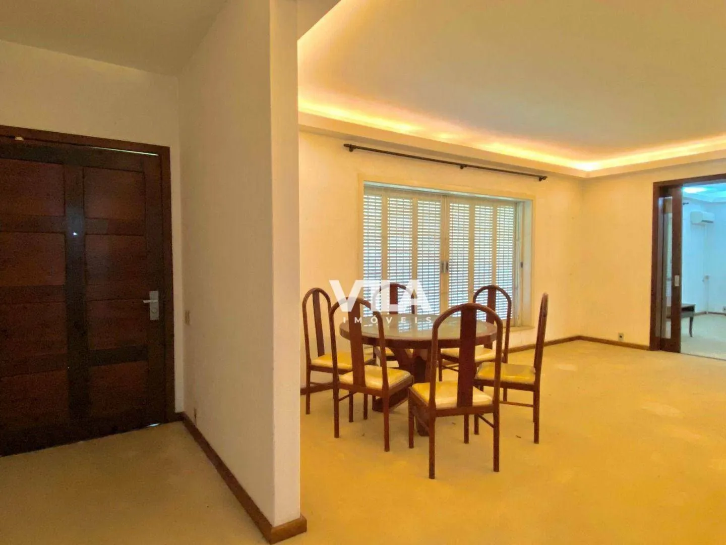 Casa · à venda · 5 quartos · 405m² · Jardim Blumenau, Blumenau