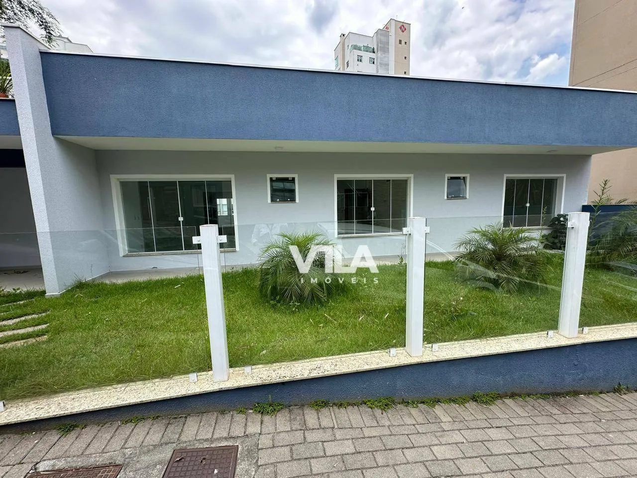 Casa com 4 dormitórios, 300 m - venda por R$ 1.850.000,00 ou aluguel por R$ 9.200,00/mês - Jardim Blumenau - Blumenau/SC — foto 2
