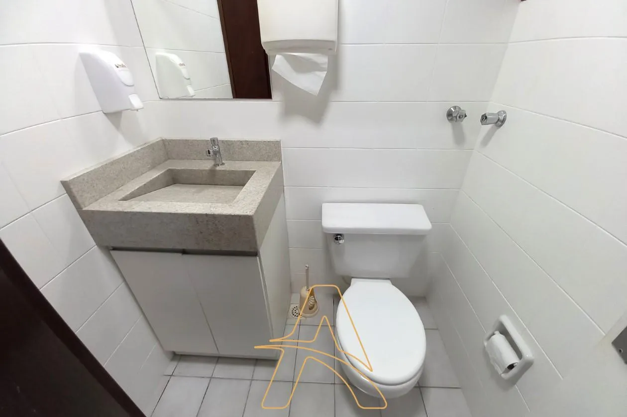 Sala Comercial Ampla para Locação no Edifício Flamingo no Centro de Blumenau — foto 5