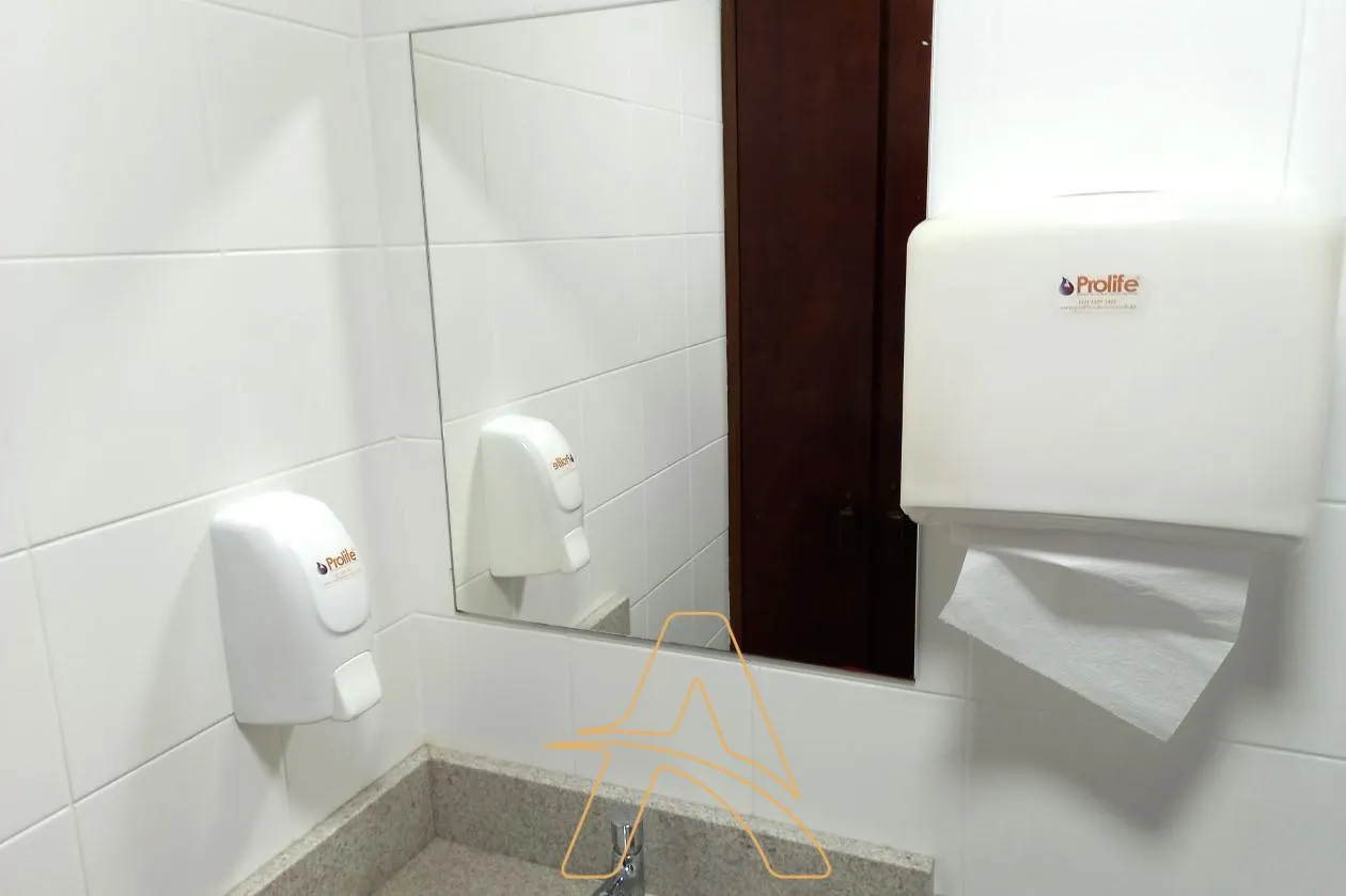 Sala Comercial Ampla para Locação no Edifício Flamingo no Centro de Blumenau — foto 6
