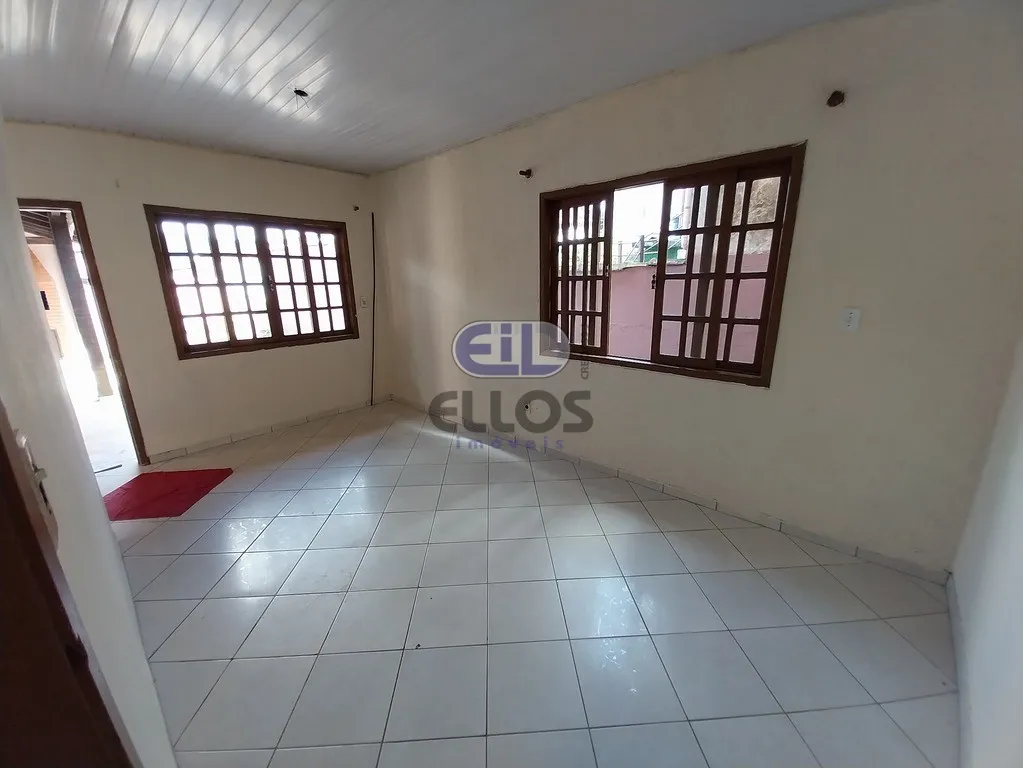 Casa Sobrado Bairro Paranaguamirim — foto 2