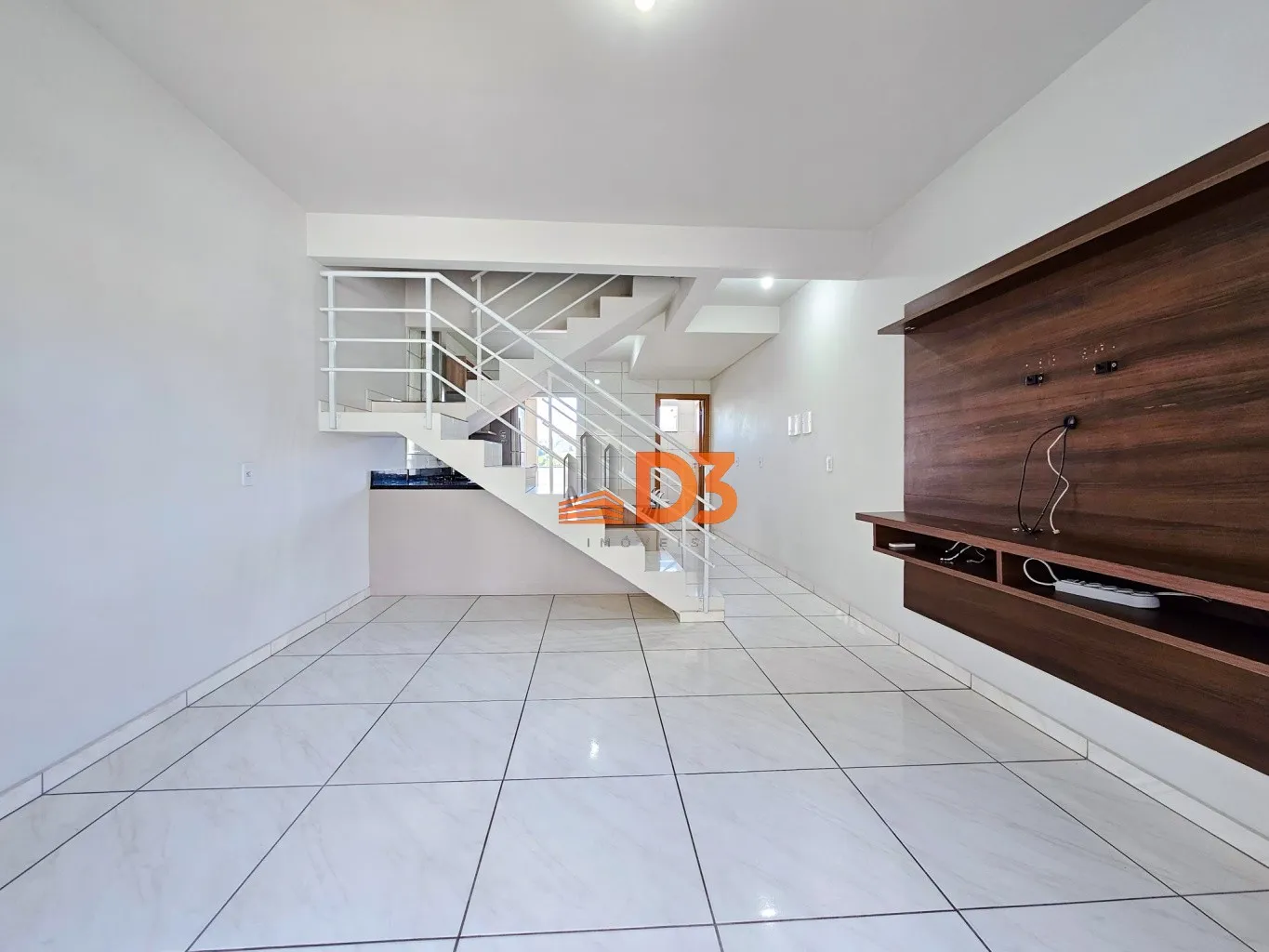 Lindo sobrado triplex com piscina no bairro Fidélis — foto 3