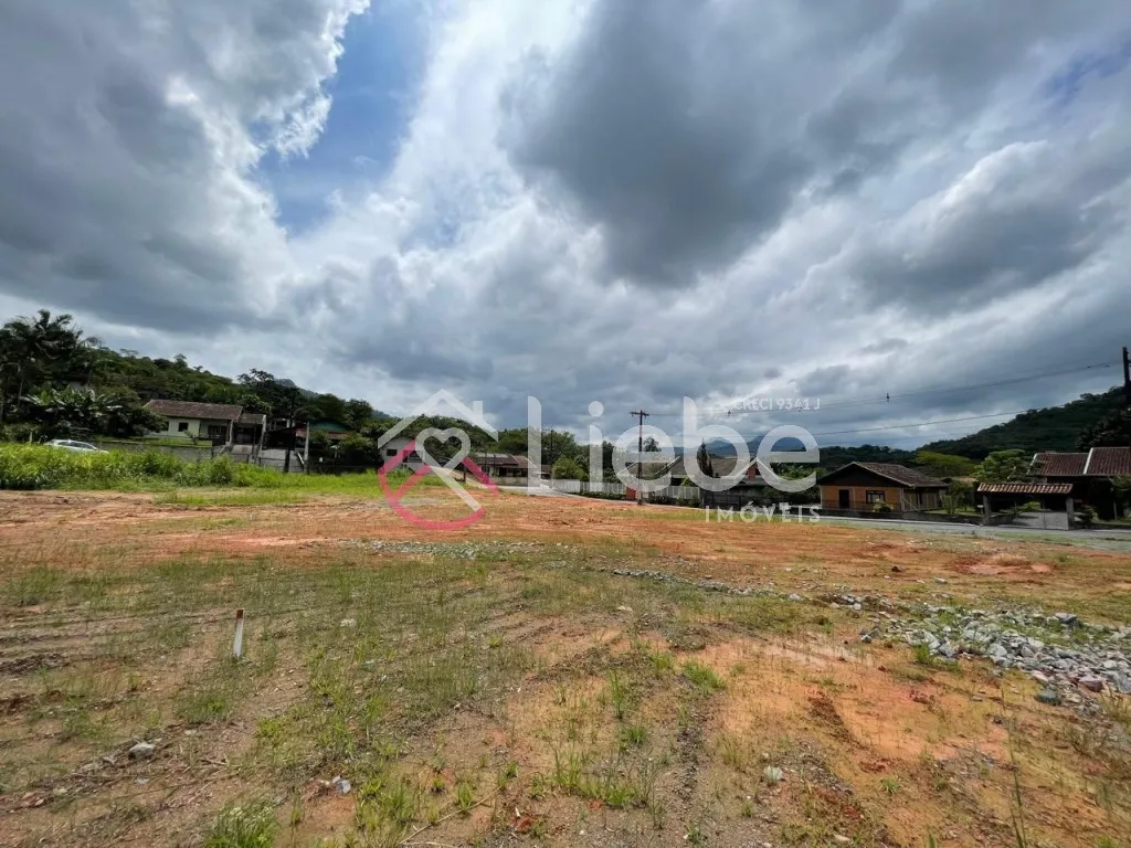Amplo Terreno no Centro na cidade de Pomerode com 619,88m fazendo frente em 16,17mts. — foto 3