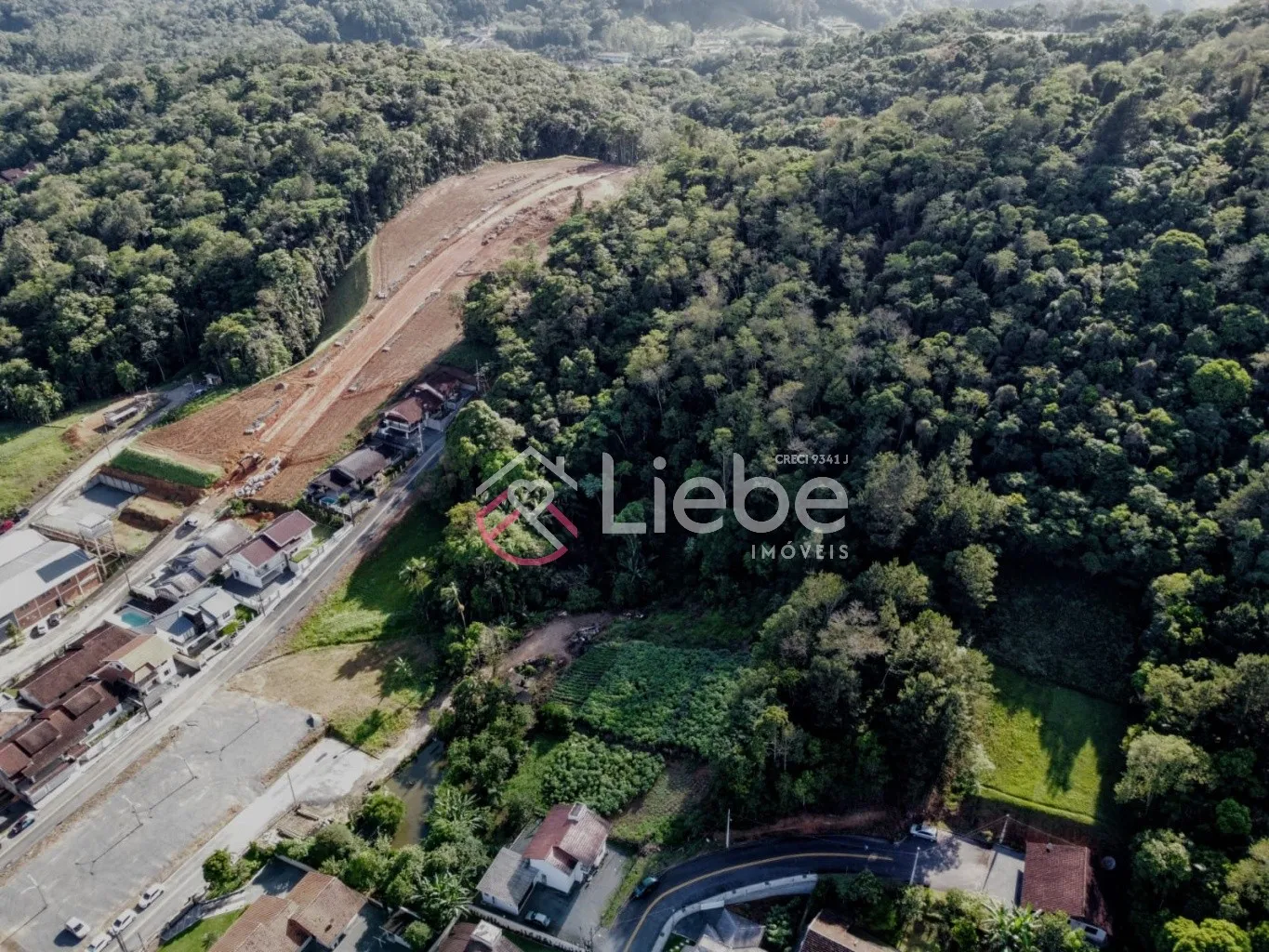Oportunidade Única de terreno no Centro de Pomerode com 11.272,80m fazendo frente em 36,15 metros. — foto 2
