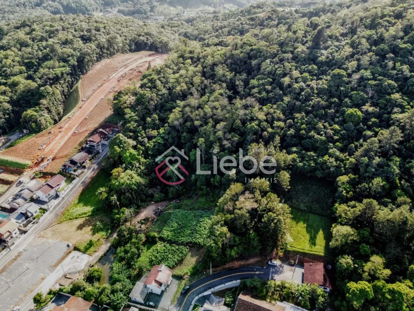 Oportunidade Única de terreno no Centro de Pomerode com 11.272,80m fazendo frente em 36,15 metros. — foto 4