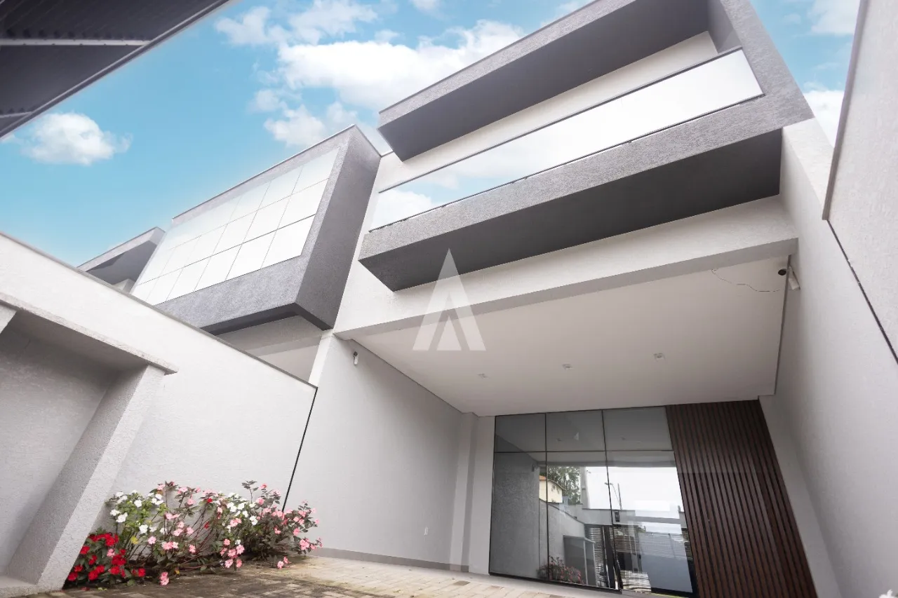 Casa com 3 suítes à venda no bairro Santo Antônio em Joinville-SC por R$1.293.000,00. - foto 1