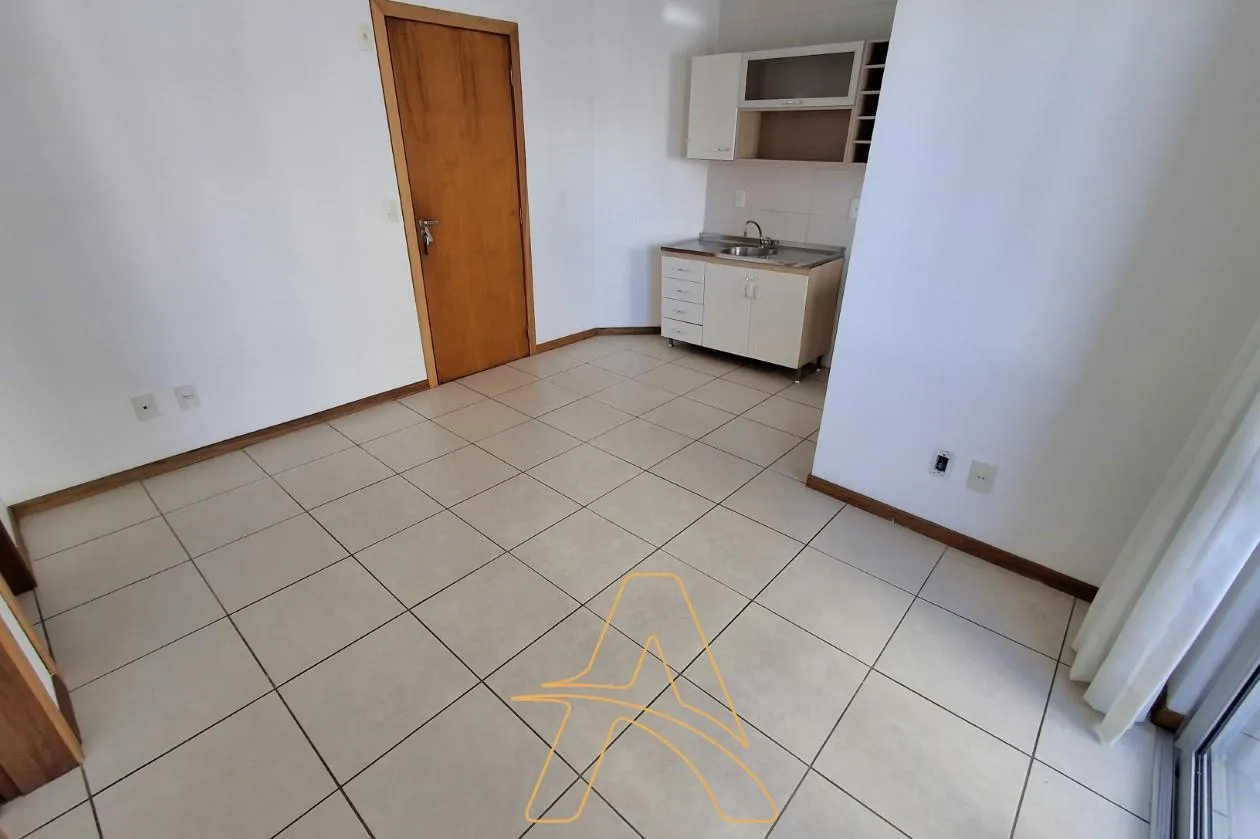 Apartamento muito bem localizado no bairro Victor Konder — foto 3