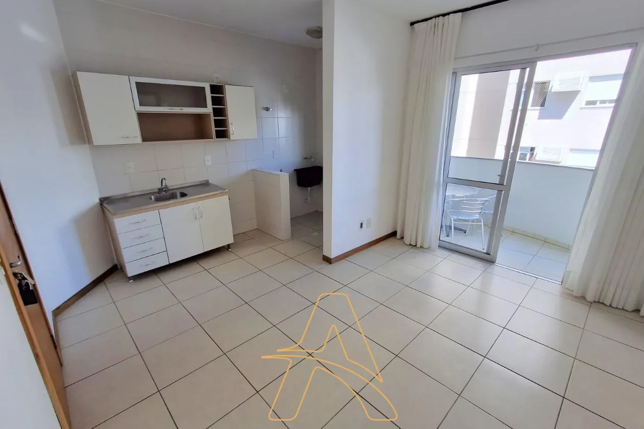 Apartamento muito bem localizado no bairro Victor Konder — foto 4