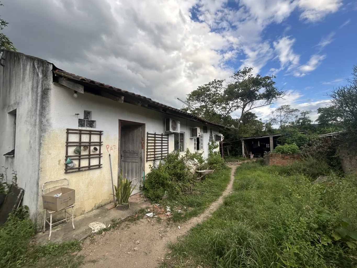 Casa com 3 dormitórios na Rua Maestro Egon Bohn - foto 1