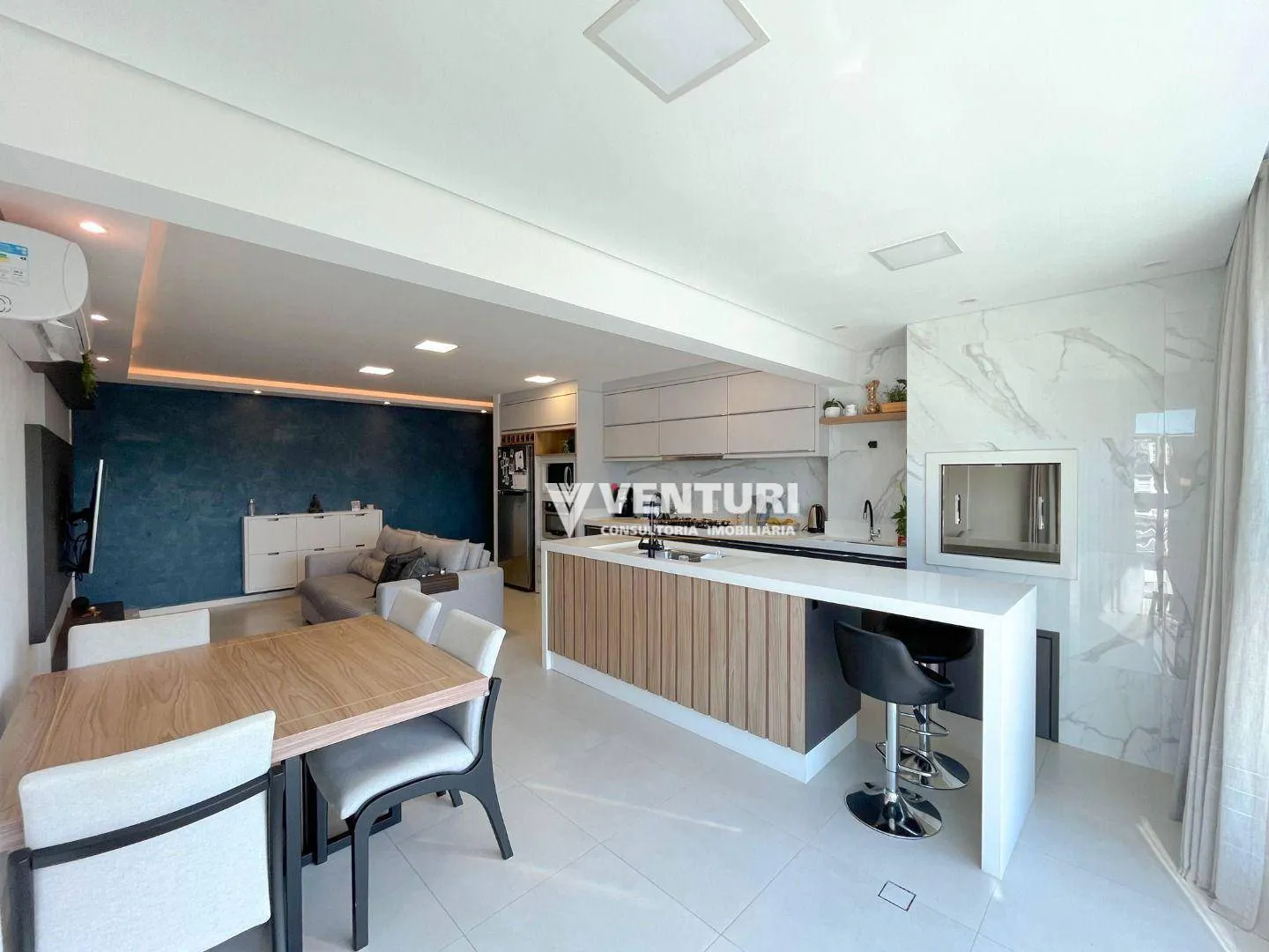 Apartamento com 2 dormitórios à venda, 86 m por R$ 850.000,00 - Velha - Blumenau/SC - foto 1
