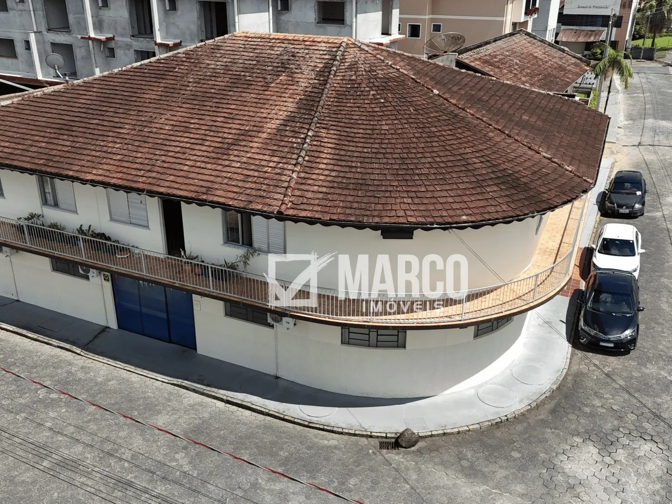 Prédio comercial e residencial à venda em ótima localização — foto 3