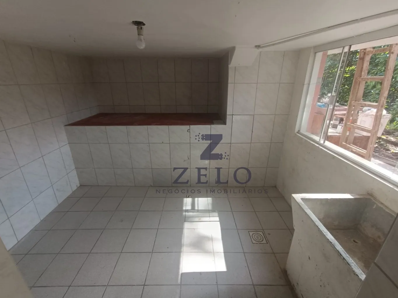 Kitnet Térrea no Bairro Ponta Aguda - foto 1