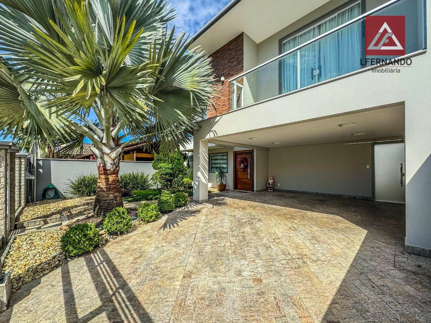 Casa com 6 dormitórios, sendo 2 suítes à venda, 540 m por R$ 4.300.000,00 - Centro - Balneário Piçarras/SC — foto 2