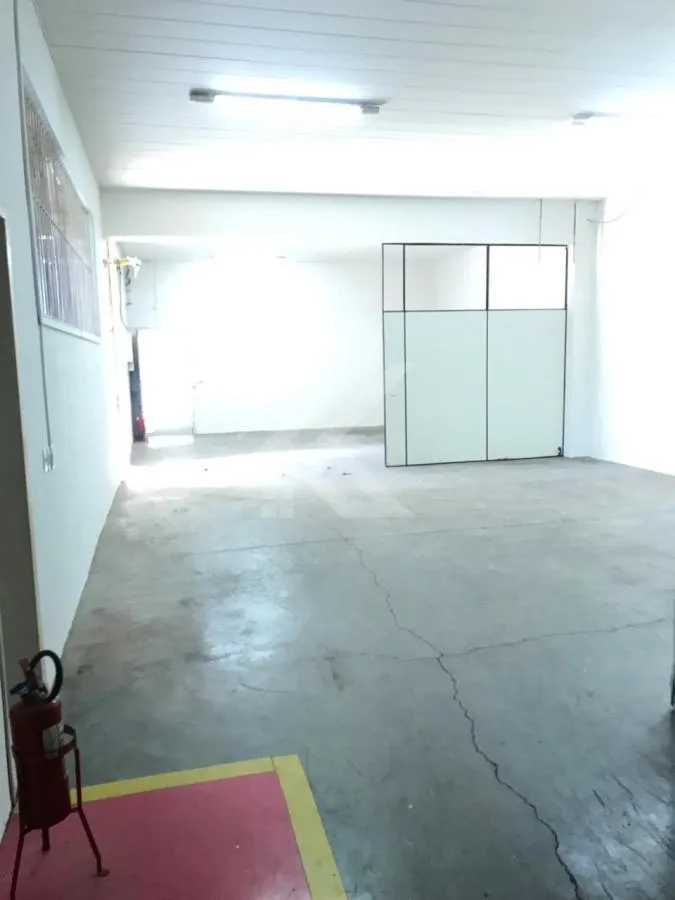 Prédio para Locação em Blumenau / SC no bairro Vila Nova — foto 3