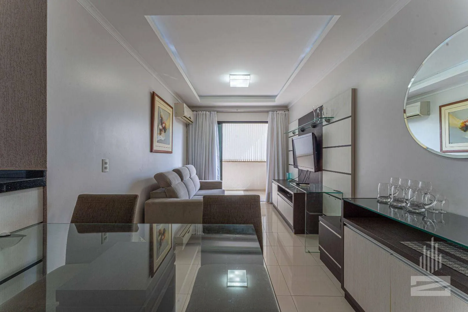 Apartamento à Venda com 2 Dormitórios e Mobiliado em Ótima Localização no bairro Vila Nova em Blumenau — foto 2