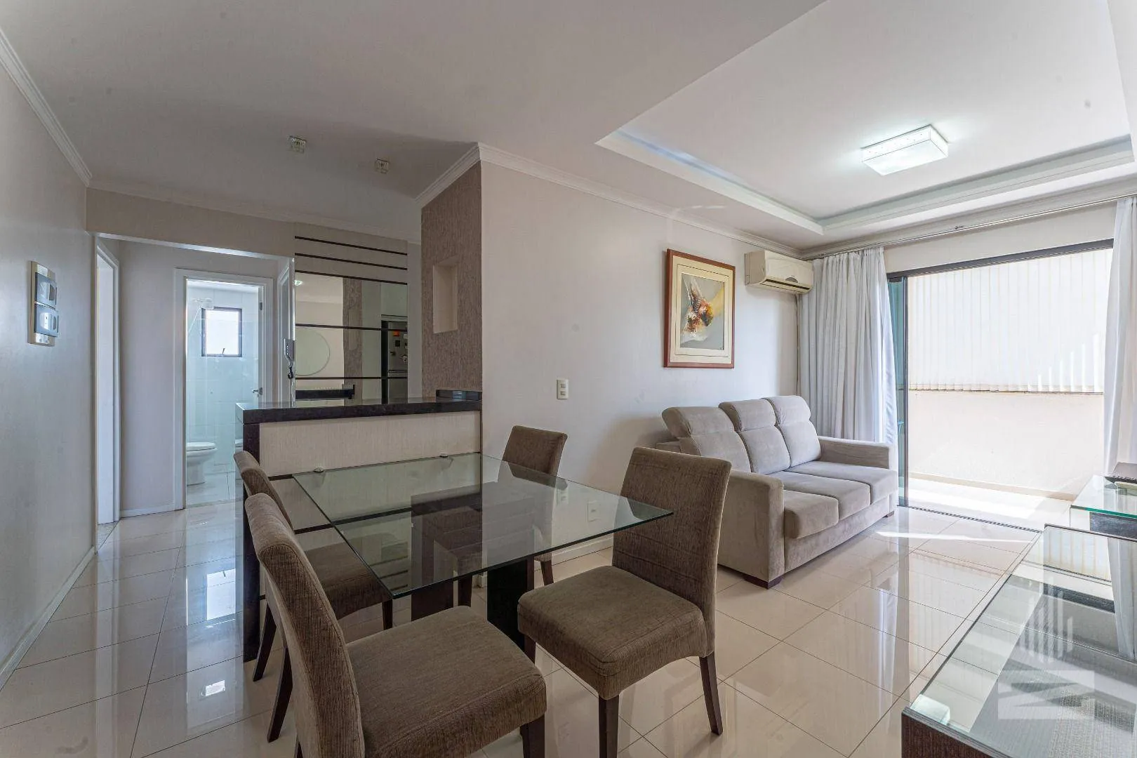 Apartamento à Venda com 2 Dormitórios e Mobiliado em Ótima Localização no bairro Vila Nova em Blumenau — foto 3