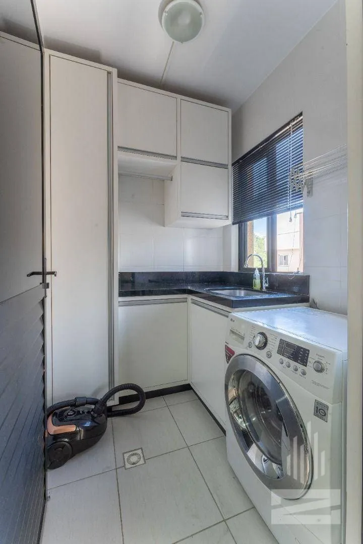 Apartamento à Venda com 2 Dormitórios e Mobiliado em Ótima Localização no bairro Vila Nova em Blumenau — foto 7