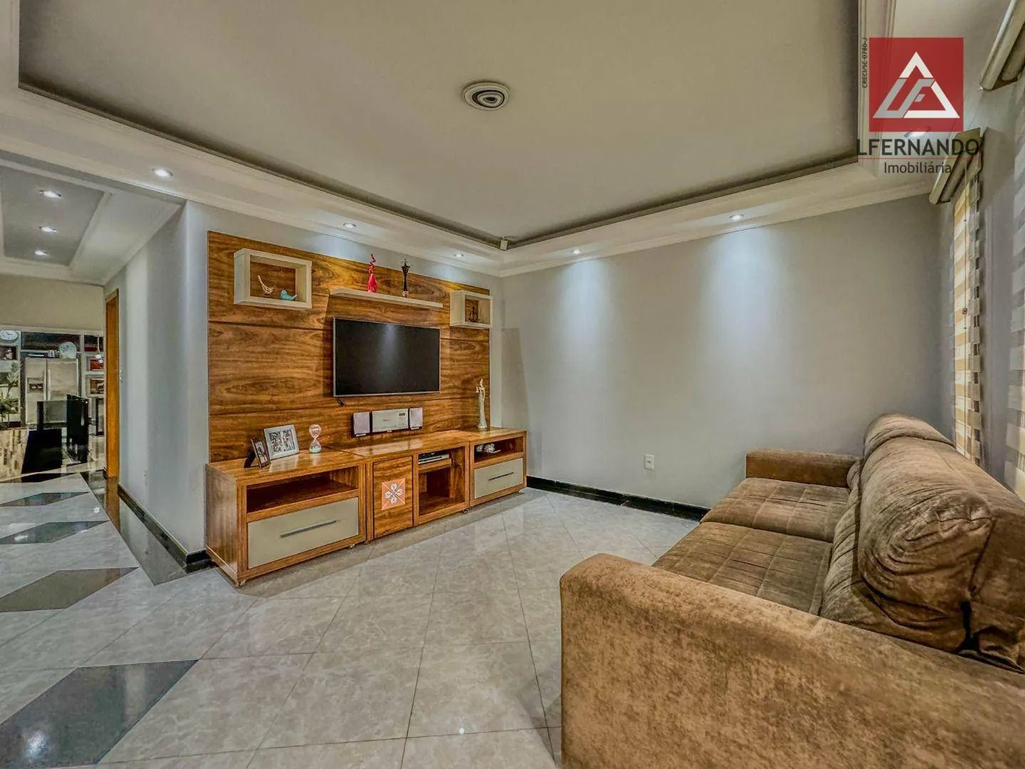 Casa com 4 dormitórios, sendo 2 suítes à venda, 330 m por R$ 1.790.000 - Escola Agrícola - Blumenau/SC — foto 4