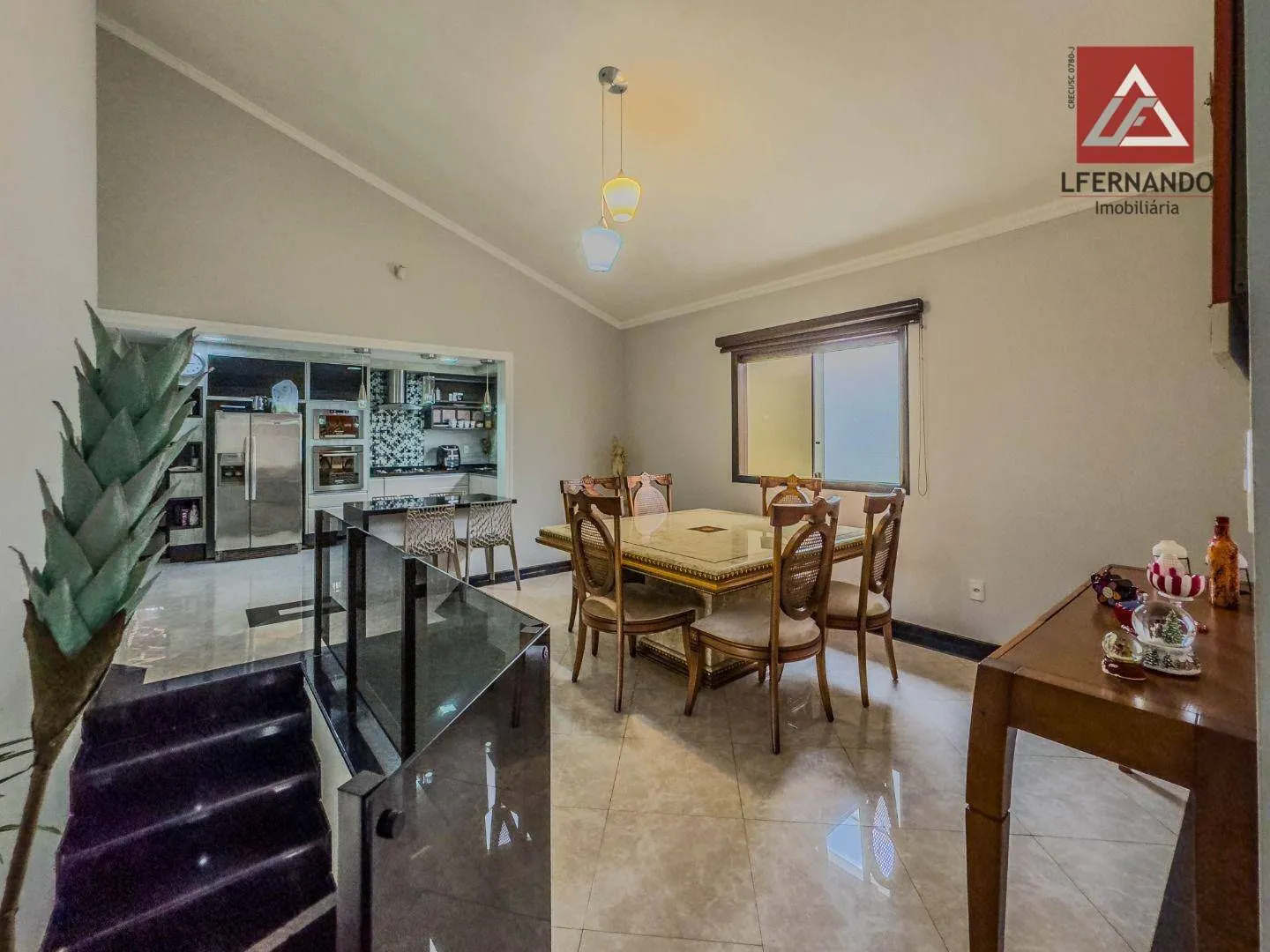 Casa com 4 dormitórios, sendo 2 suítes à venda, 330 m por R$ 1.790.000 - Escola Agrícola - Blumenau/SC — foto 7