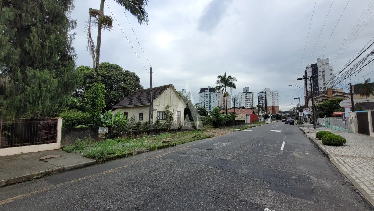 Terreno à venda no bairro Saguaçu em Joinville, por R$ 3.390.000.00. — foto 3
