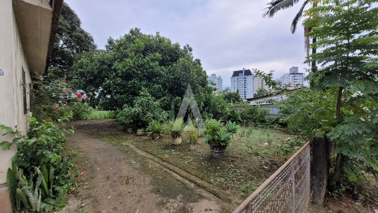 Terreno à venda no bairro Saguaçu em Joinville, por R$ 3.390.000.00. — foto 5