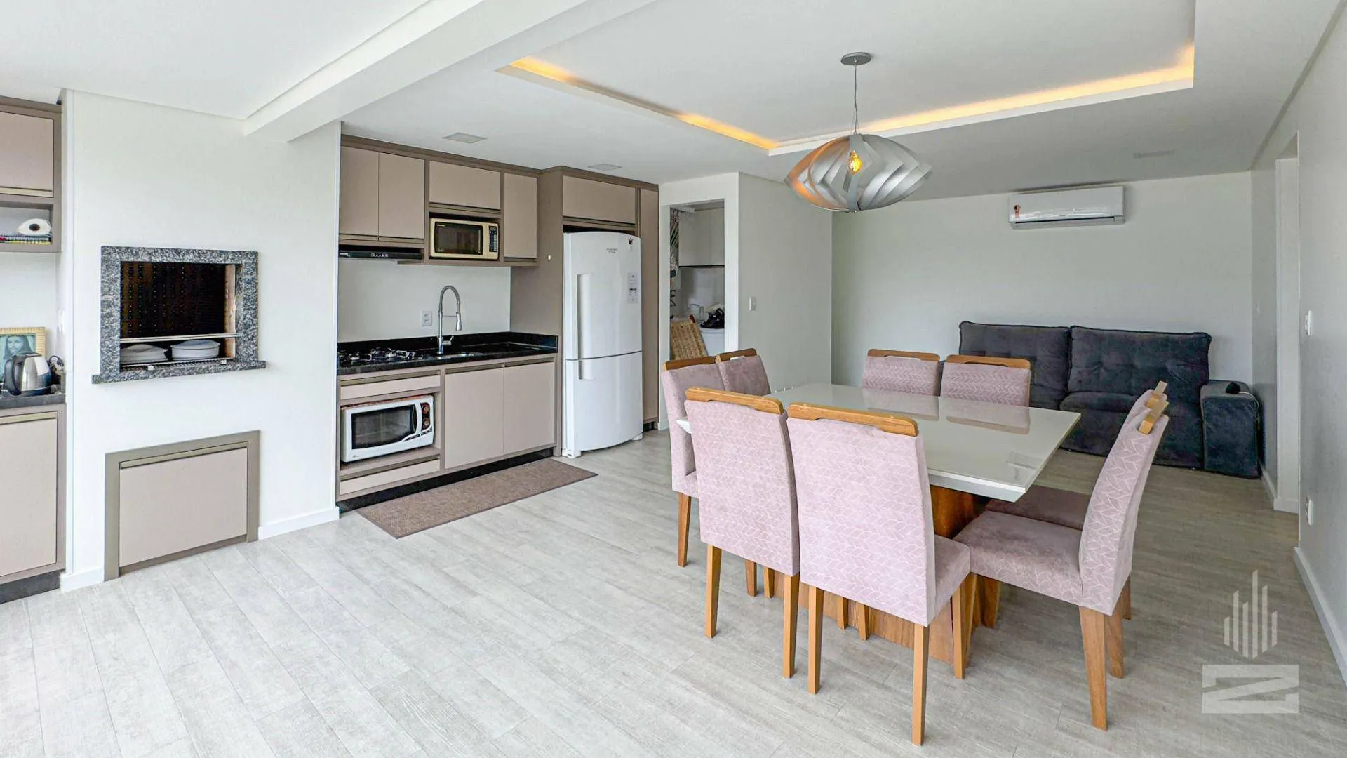 Apartamento de Alto Padrão à Venda com 3 Suítes e Mobiliado no bairro Fortaleza em Blumenau - foto 1