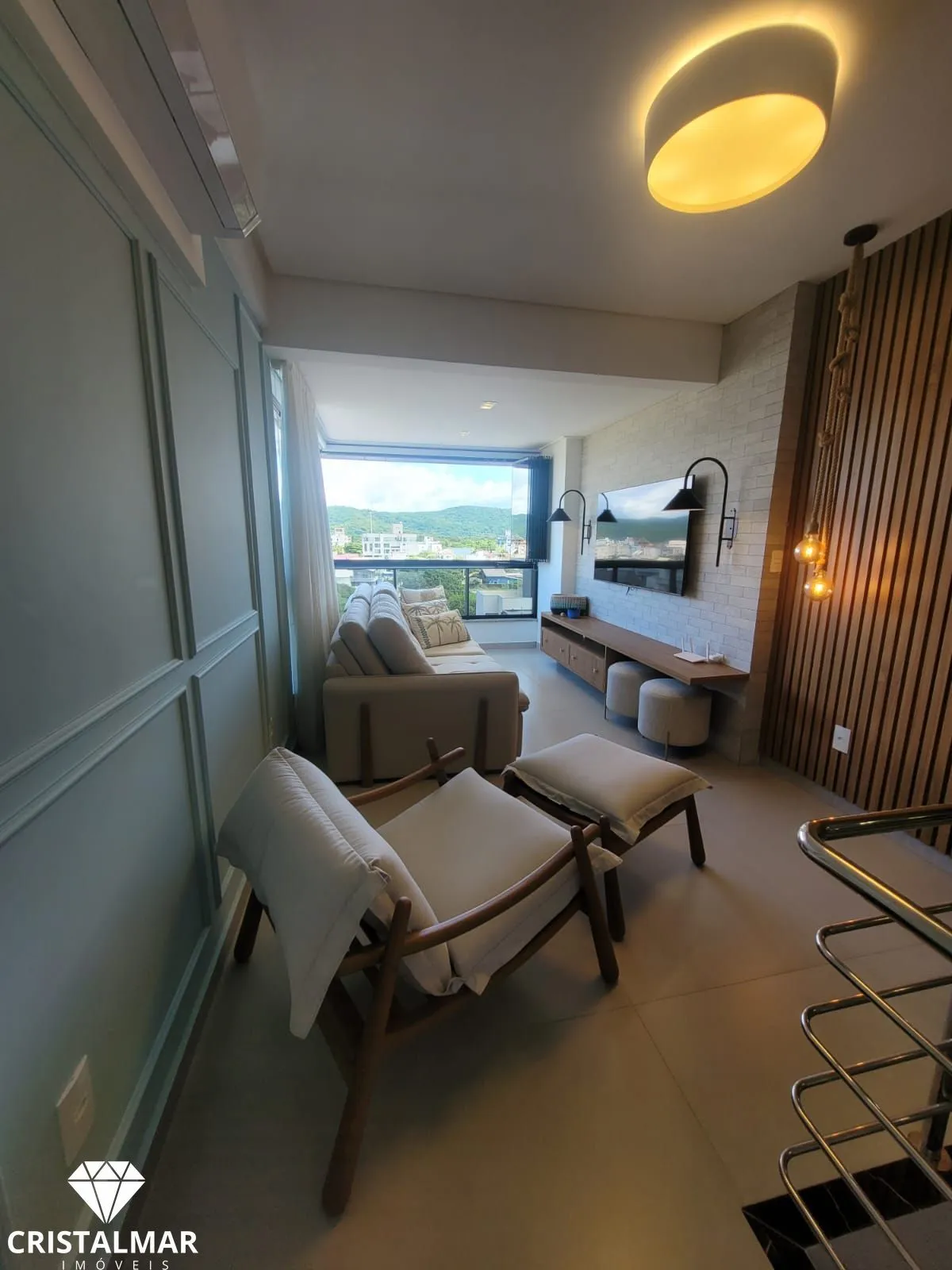 COBERTURA DUPLEX COM 3 SUÍTES A APENAS 200M DA PRAIA DO CANTO GRANDE — foto 3