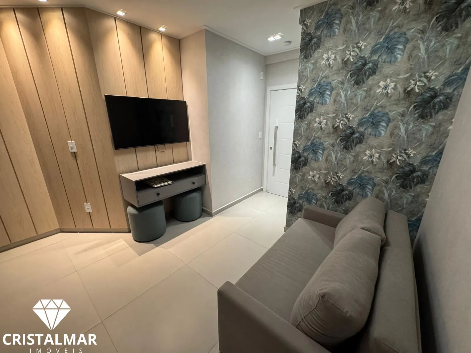 COBERTURA DUPLEX COM 3 SUÍTES A APENAS 200M DA PRAIA DO CANTO GRANDE — foto 4