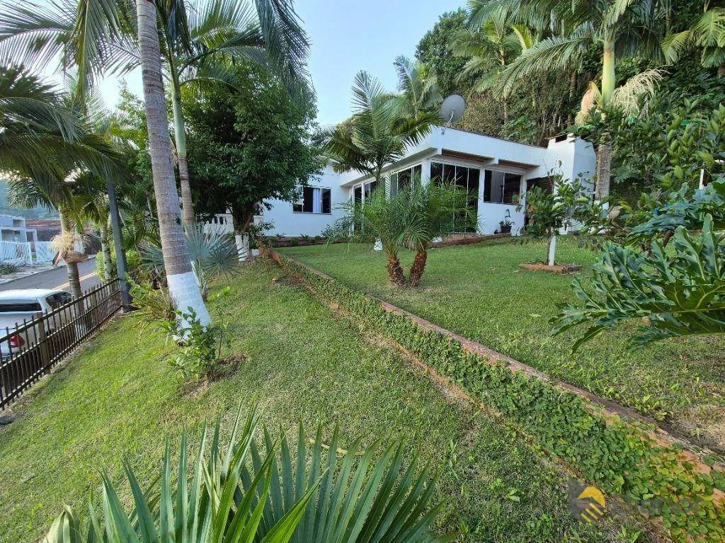 Casa com 3 dormitórios à venda, 140 m por R$ 795.000,00 - Bela Vista - Itapiranga/SC - foto 1