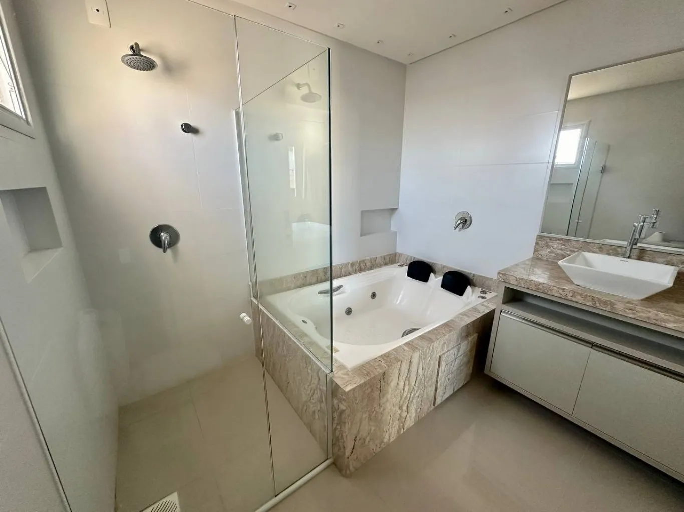 Apartamentos em Itapema — foto 2