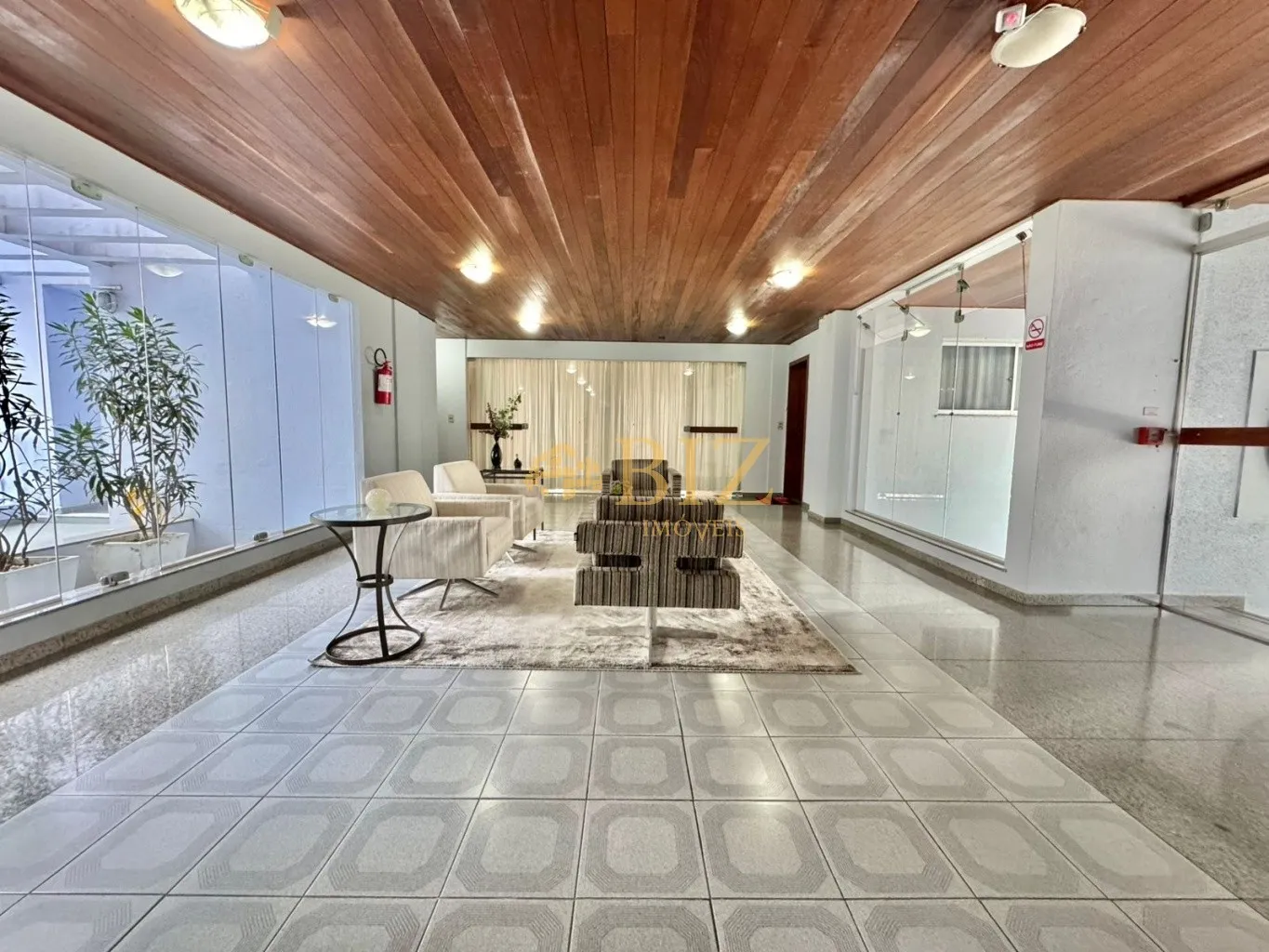 Amplo apartamento com 3 dormitórios, sendo 1 suíte, no Bairro Jardim Blumenau! — foto 4