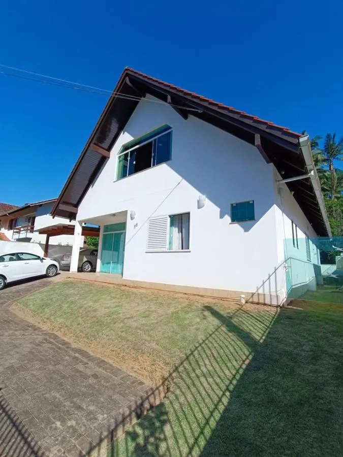 Casa para Venda em Blumenau, Itoupava Seca, 4 dormitórios, 2 suítes, 4 banheiros, 2 vagas — foto 2