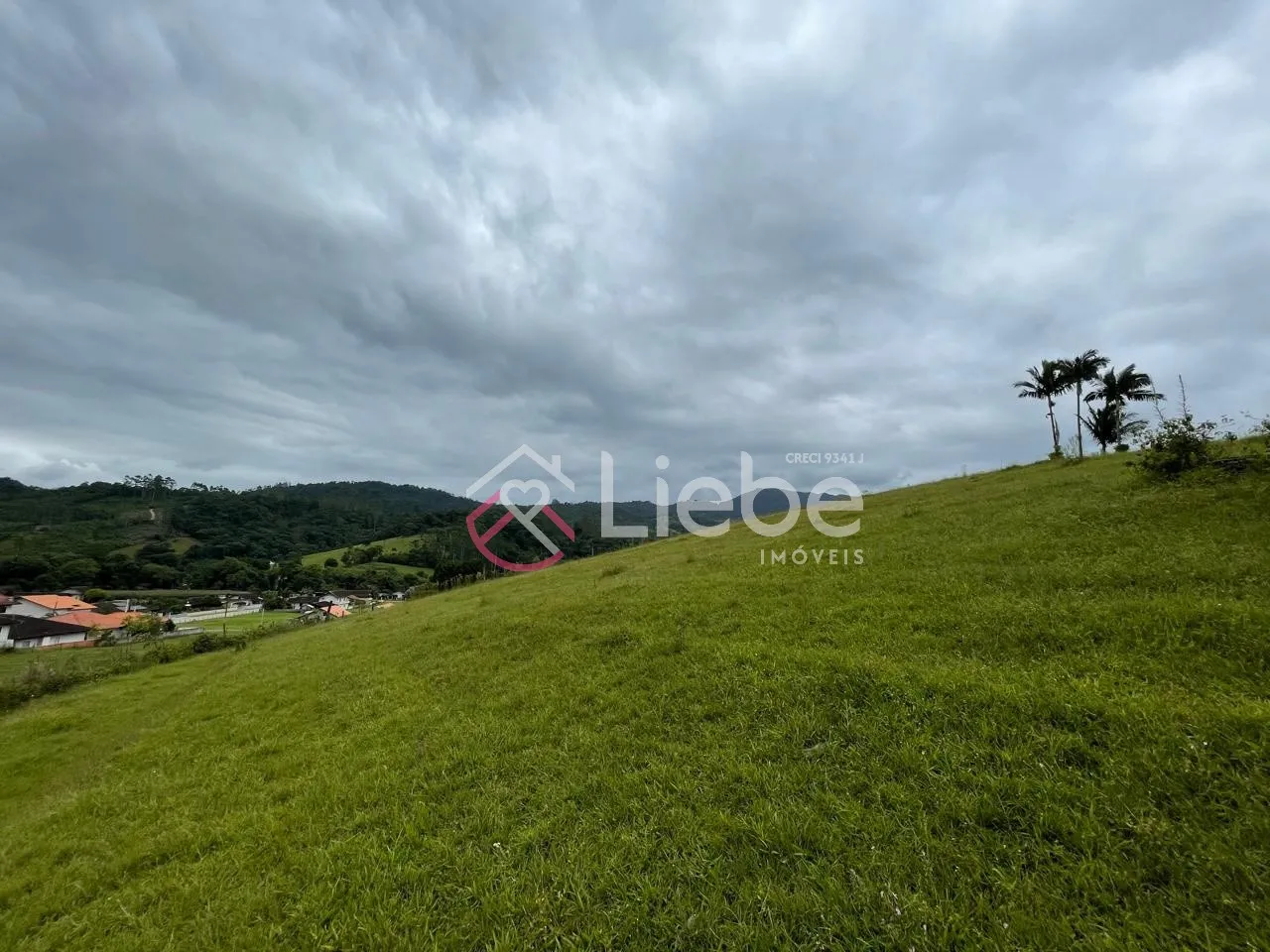 Lindo terreno na Rota do Enxaimel em Testo Alto na cidade de Pomerode com 2.242,00m e 59,00m de frente. — foto 6