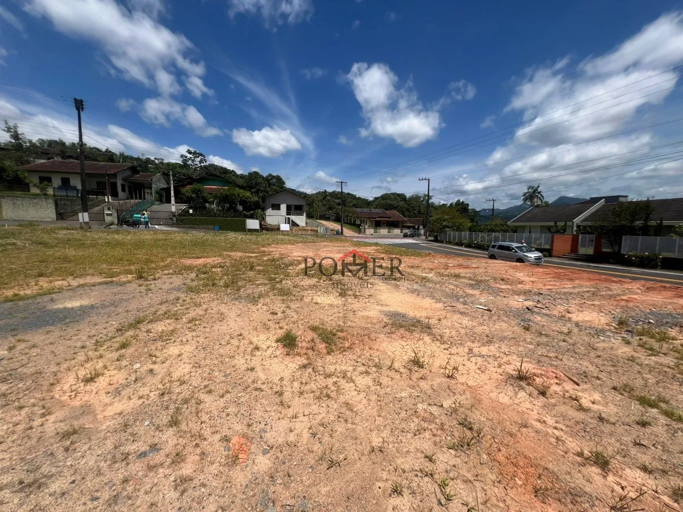 Excelente terreno no centro da cidade de Pomerode, com 453,39m, fazendo frente de forma irregular em 15,01m. — foto 6