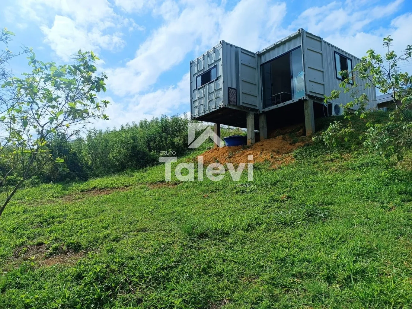 TERRENO AMPLO EM POMERODE FUNDOS - 745 m - foto 1