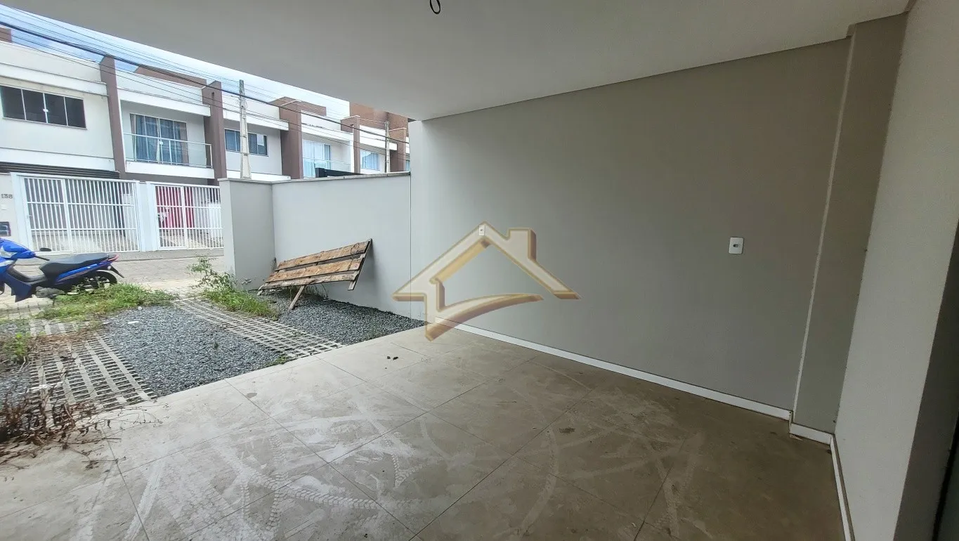 Sobrado com três dormitórios sendo duas suítes na Itoupava Central! — foto 4