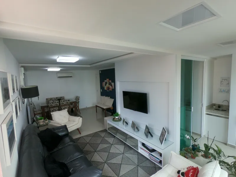 AMPLO APARTAMENTO DE 2 DORMITÓRIOS — foto 5