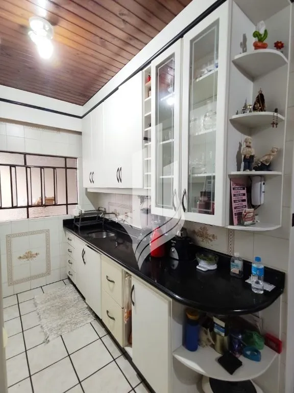 Casa 5 dormitórios, 4 suítes, 4 vagas de garagem — foto 5