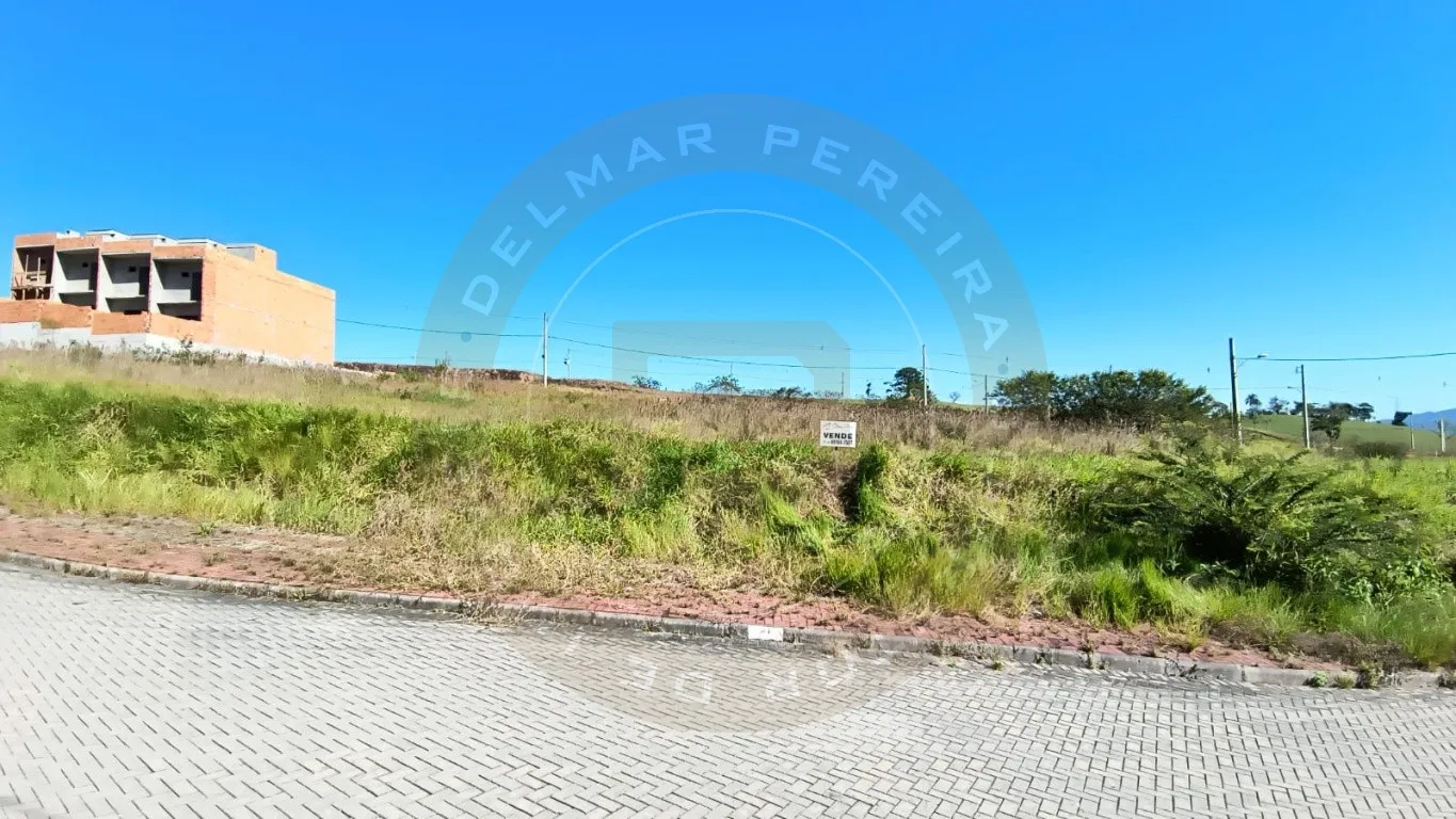 Oportunidade imperdível: terreno plano, livre de enchentes, maior que os lotes padrão e com localização estratégica, perfeito para o seu próximo projeto. - foto 1
