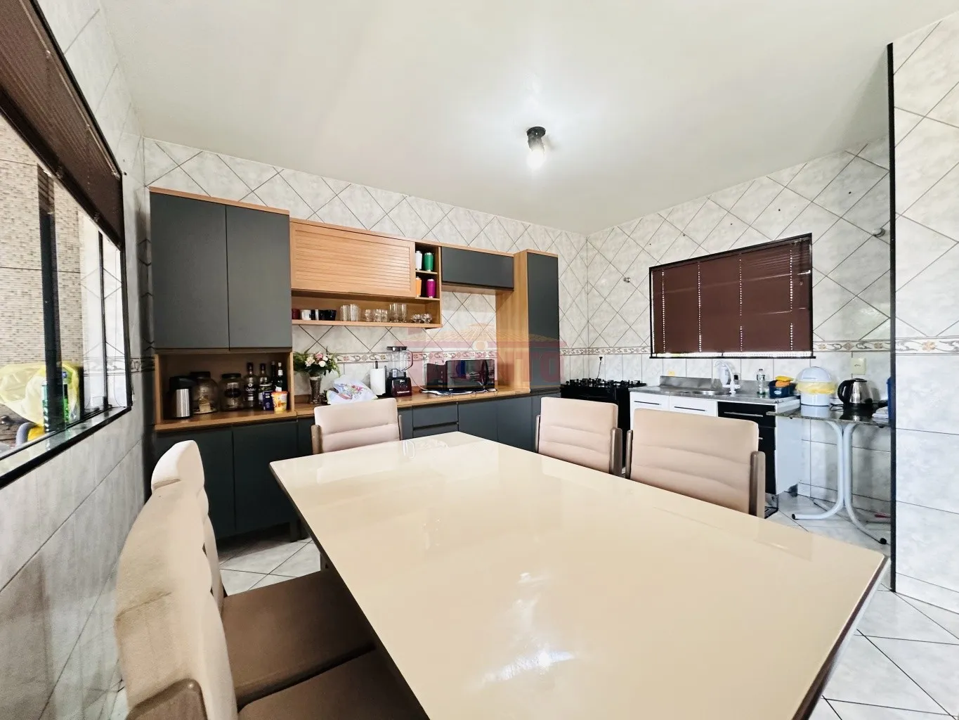 Oportunidade - Terreno com ótima casa de 2 andares + edícula:1 moradia e duas opções de aluguel para renda extra! — foto 5