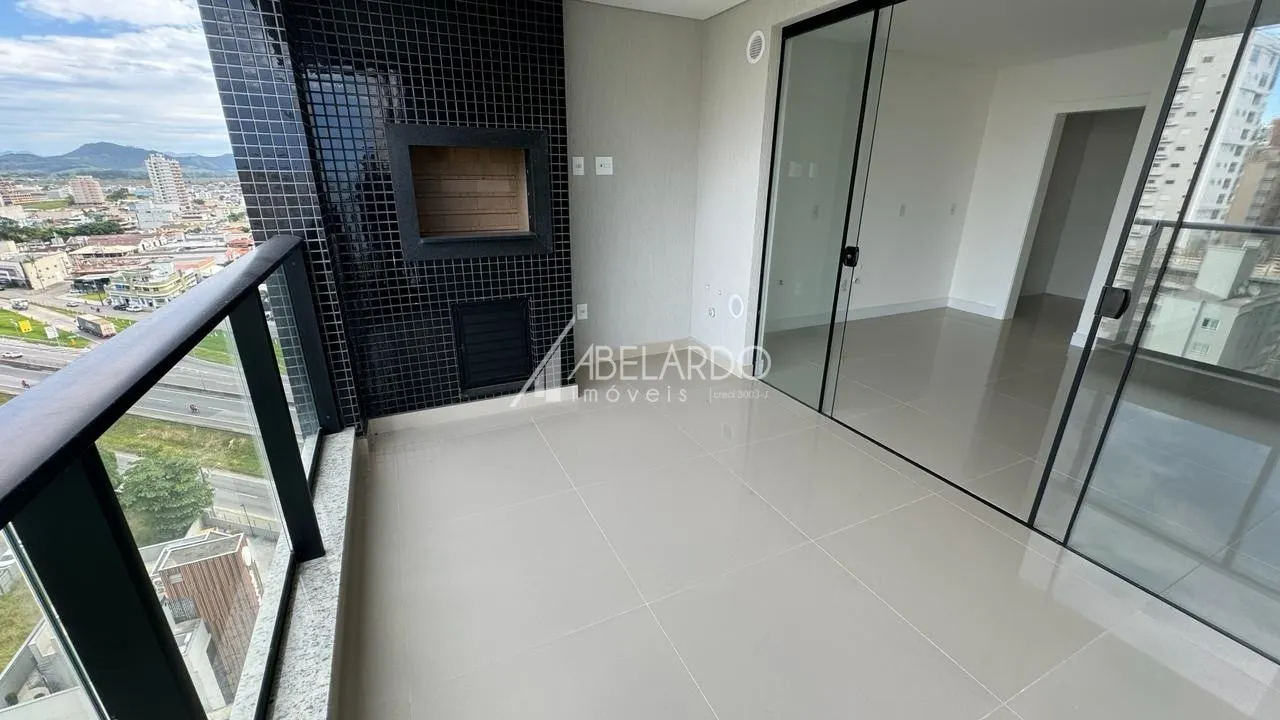 APARTAMENTO COM TRÊS SUÍTES, DUAS VAGAS DE GARAGEM E CONDOMINIO COMPLETO - MEIA PRAIA/ ITAPEMA — foto 7