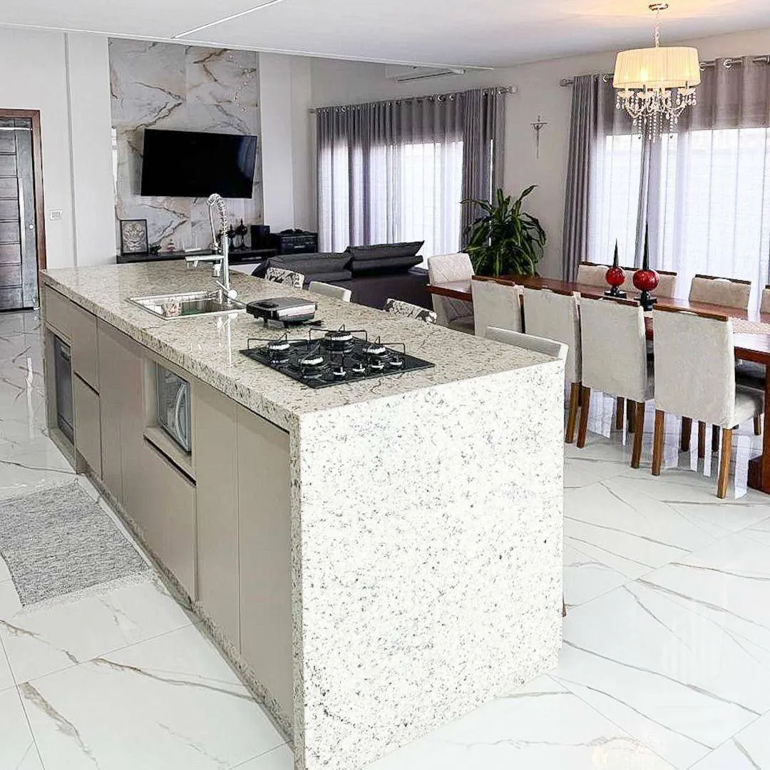 Linda Casa à Venda com 3 Dormitórios e com Piscina no bairro Fortaleza em Blumenau/SC — foto 4
