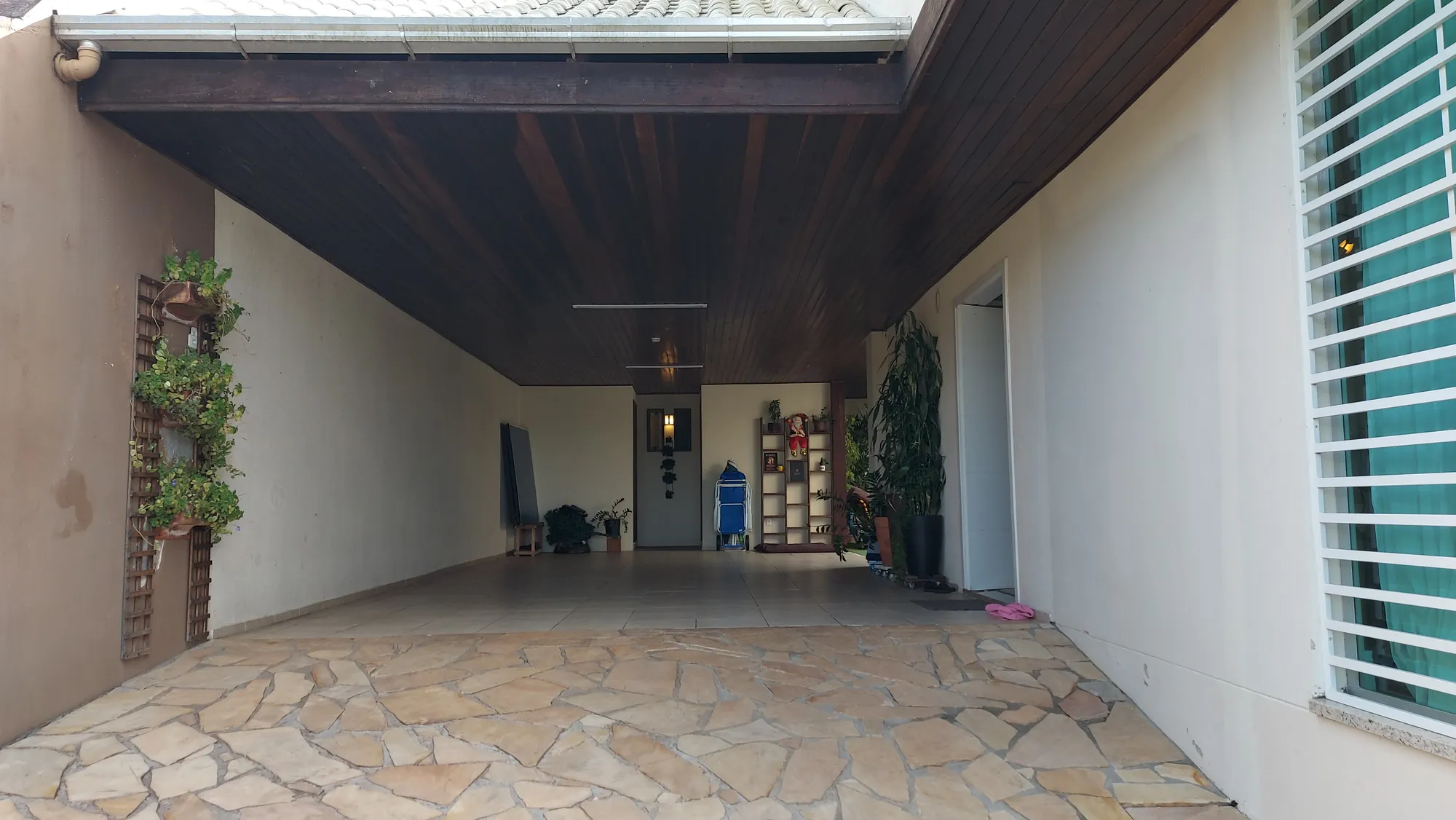 Casa 3 dormitórios - Área Nobre - Próximo Centro em Blumenau. — foto 3