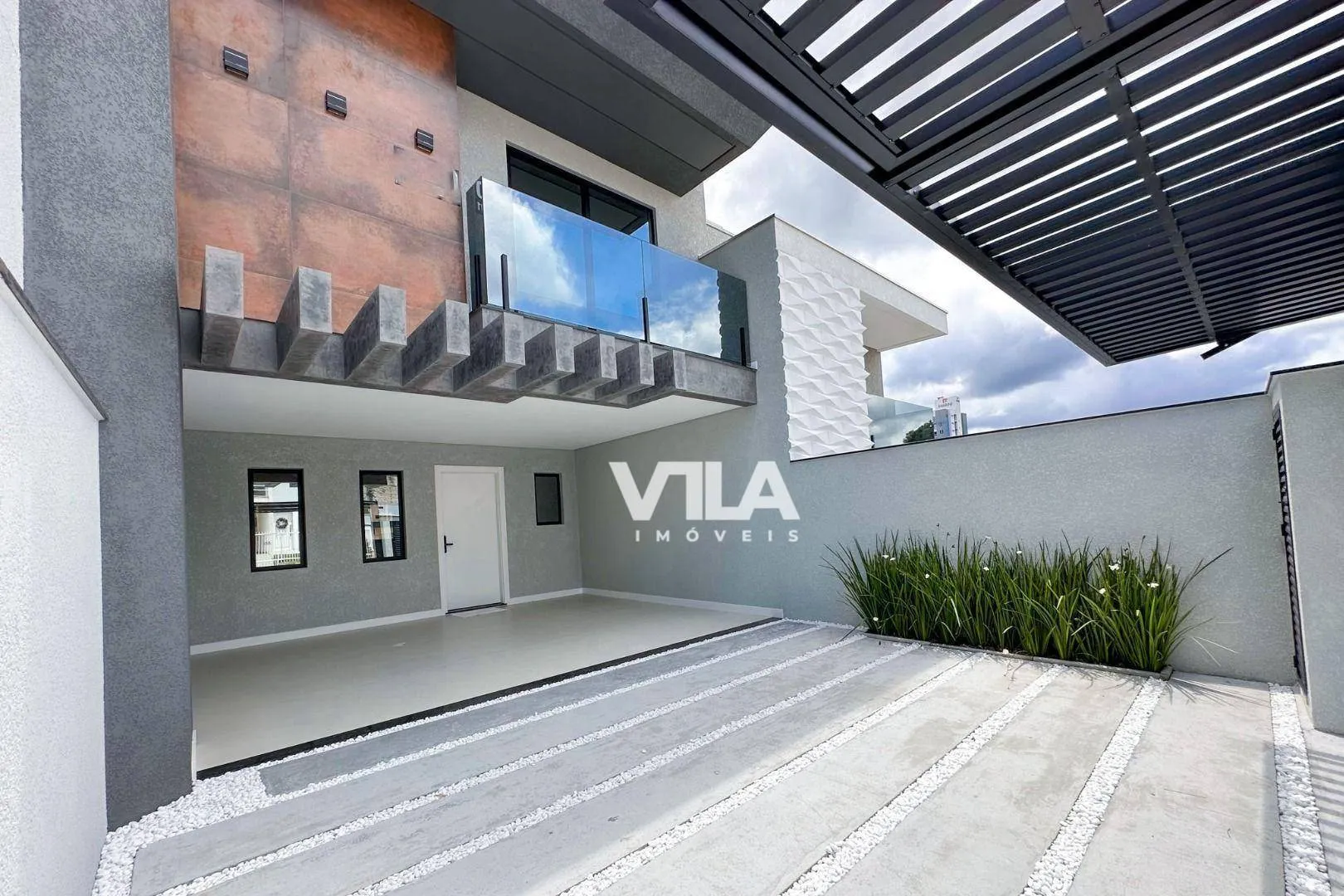Sobrado com 3 dormitórios à venda, 165 m por R$ 1.100.000,00 - Velha Central - Blumenau/SC - foto 1