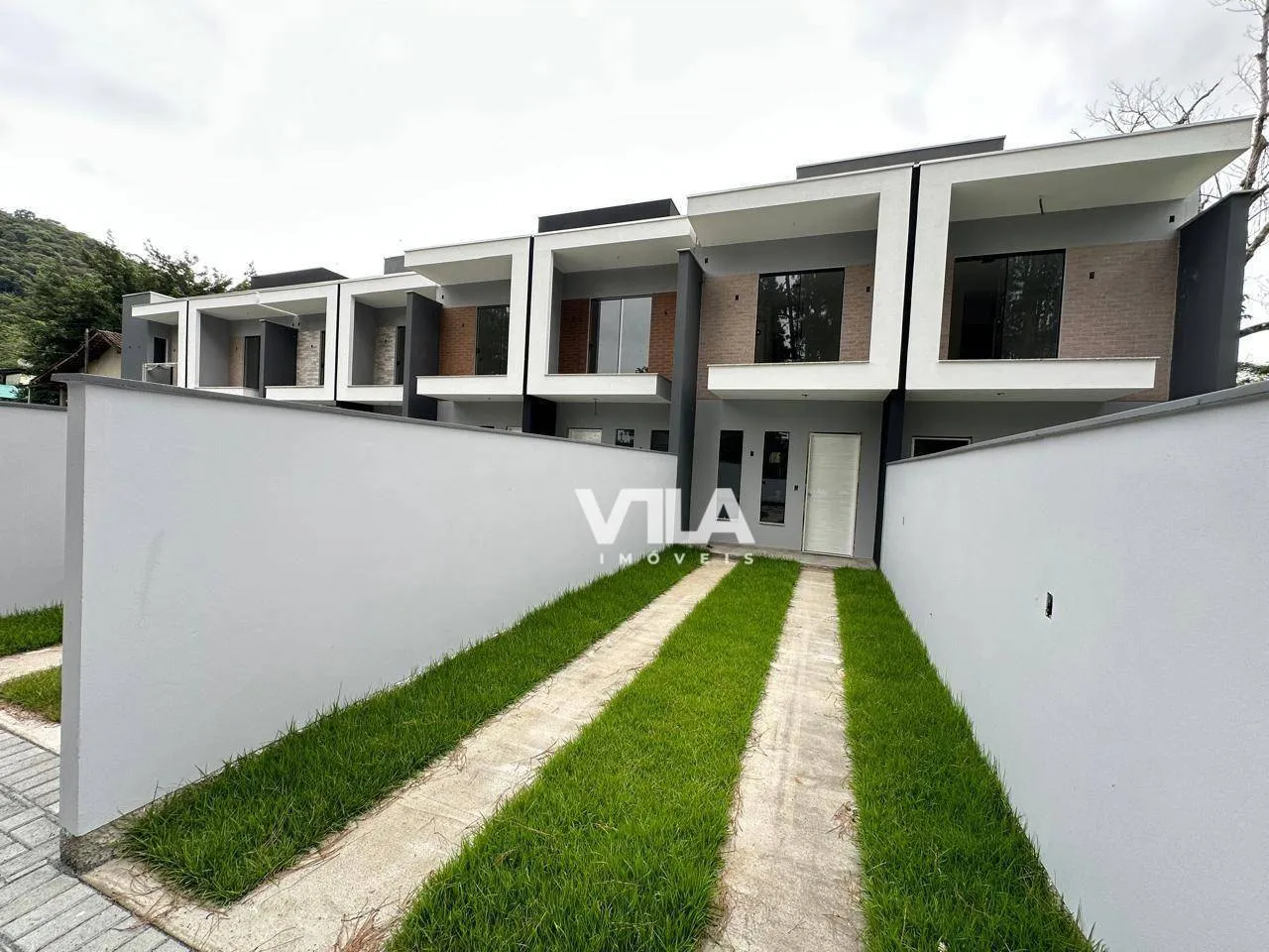 Sobrado com Duas Suítes para alugar, 78 m por R$ 2.900/mês - Velha Central - Blumenau/SC — foto 2
