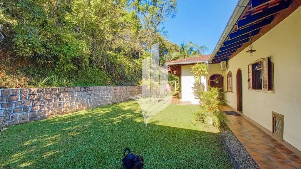 Sítio escriturado com Casa, lagoa, piscina — foto 5