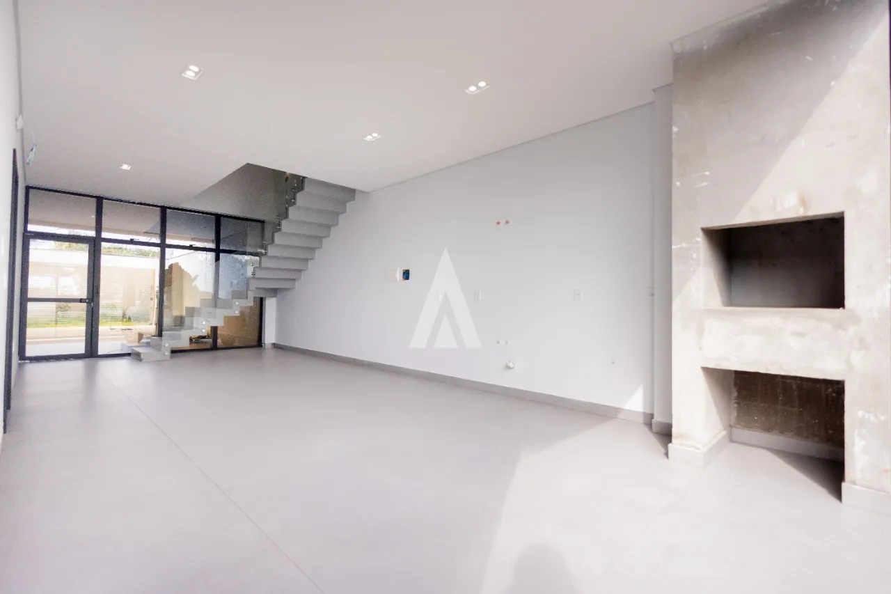 Casa com 3 suítes à venda no bairro Santo Antônio em Joinville-SC por R$1.183.000,00. — foto 2