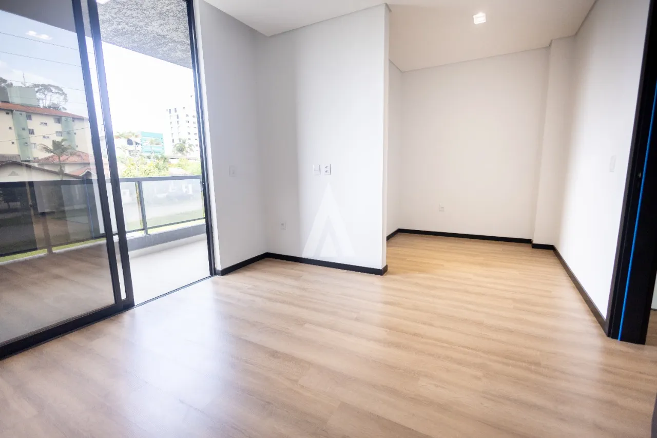 Casa com 3 suítes à venda no bairro Santo Antônio em Joinville-SC por R$1.183.000,00. — foto 5