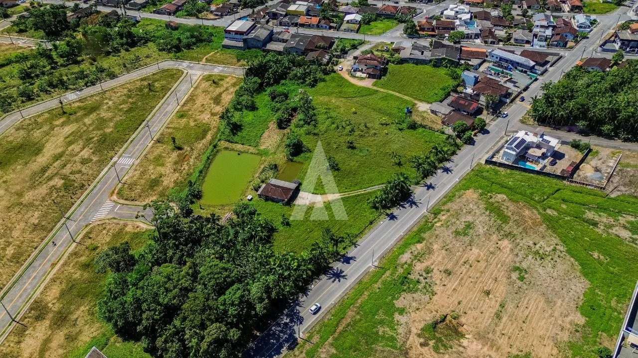 Terreno à venda no bairro Centro em Garuva, por R$ 4.400.000.00. - foto 1