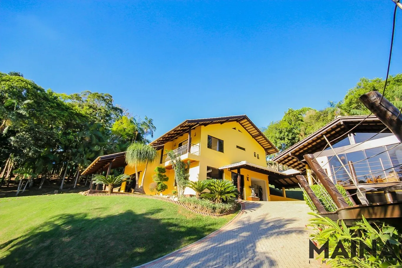 Casa no Bairro Badenfurt em Blumenau com 3 Dormitórios (1 suíte) e 520 m — foto 3